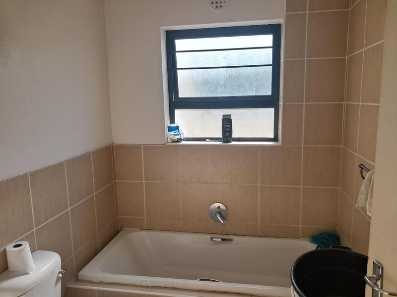 2 Bedroom Property for Sale in Parklands Western Cape